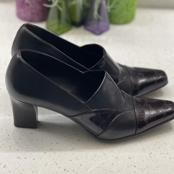 Franco Sarto L-Tapas Moro Turtle Heel.  Size 8.   Excellent Used Condition - Picture 5 of 7